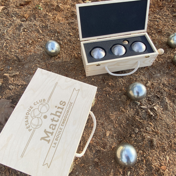 Coffret personnalisé pour 3 ou 6 boules de pétanque