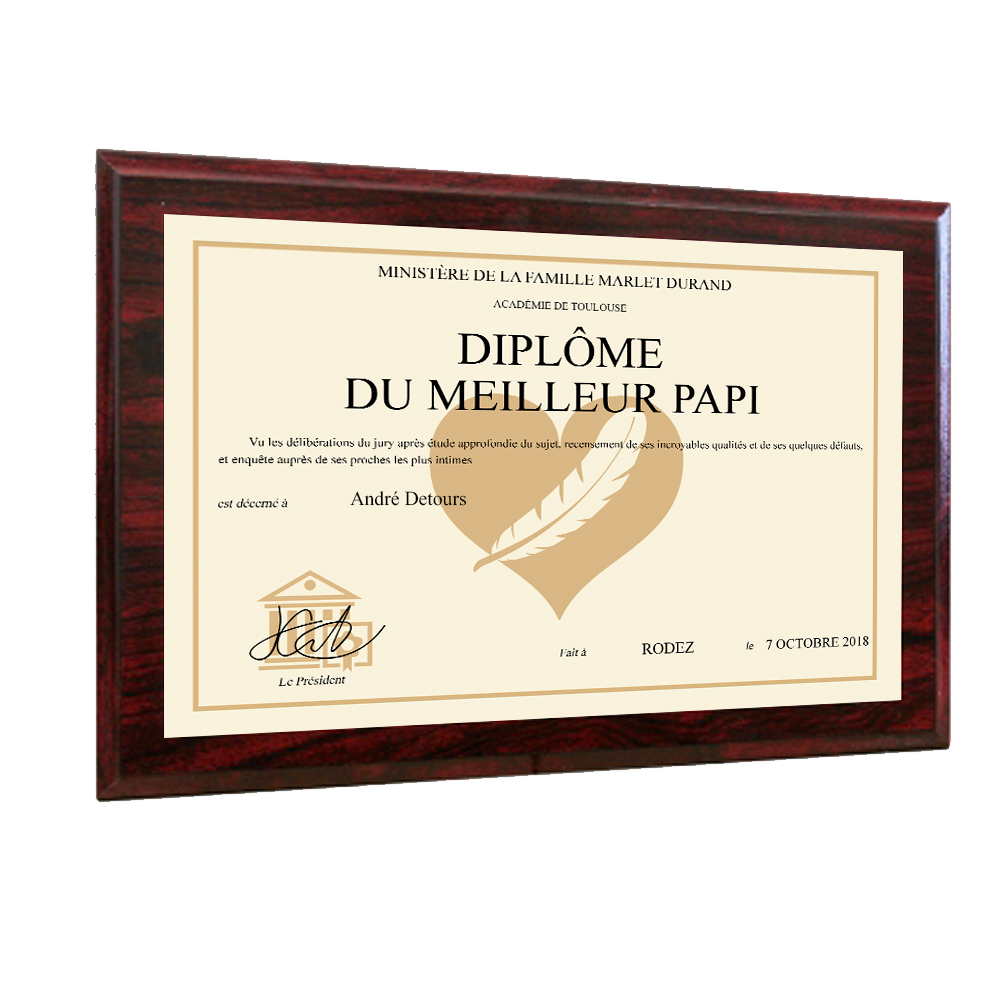 Diplôme personnalisé sur support en bois